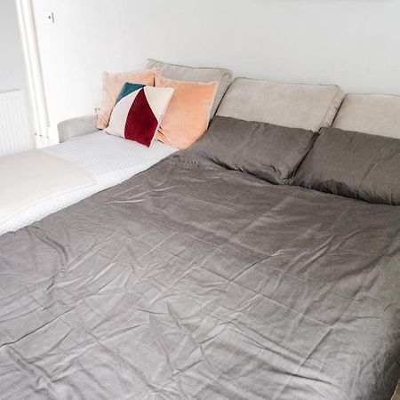 Churnet Valley Townhouse - Modern Cheadle House 빌라 외부 사진