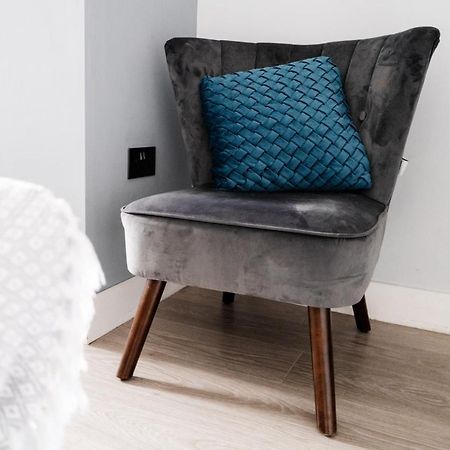 Churnet Valley Townhouse - Modern Cheadle House 빌라 외부 사진