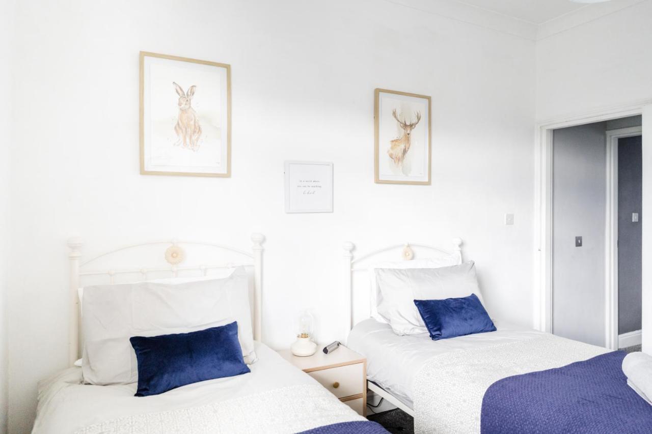Churnet Valley Townhouse - Modern Cheadle House 빌라 외부 사진