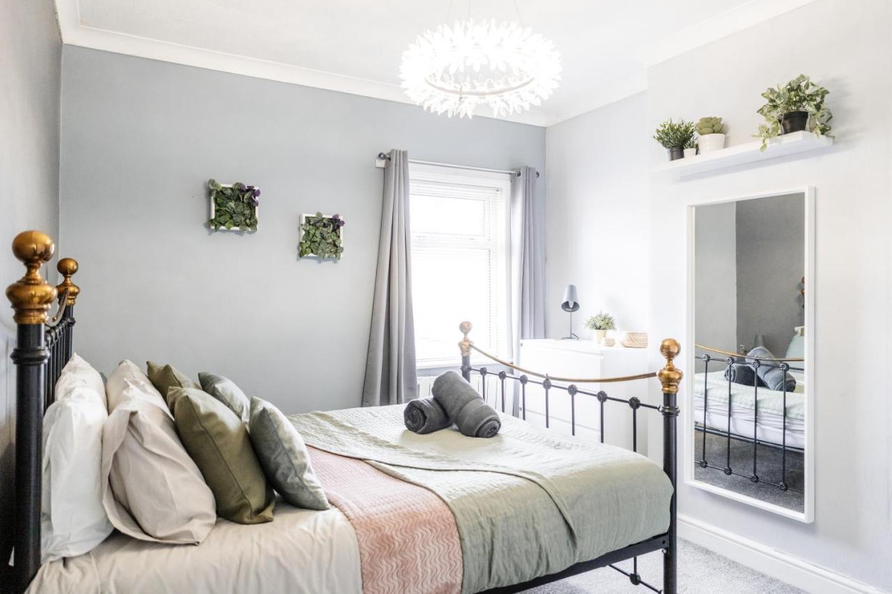 Churnet Valley Townhouse - Modern Cheadle House 빌라 외부 사진